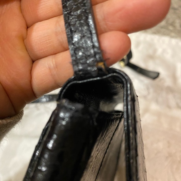 Yves Saint Laurent Black Crossbody Bag - Picture 7 of 11